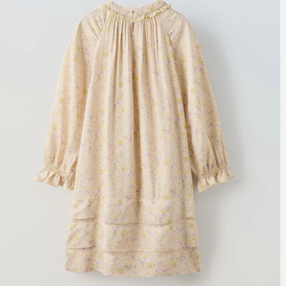 🌼✨ Zara Girls Floral Print‎ Dress | New with Minor Flaw ✨🌼 - Picture 2 of 5